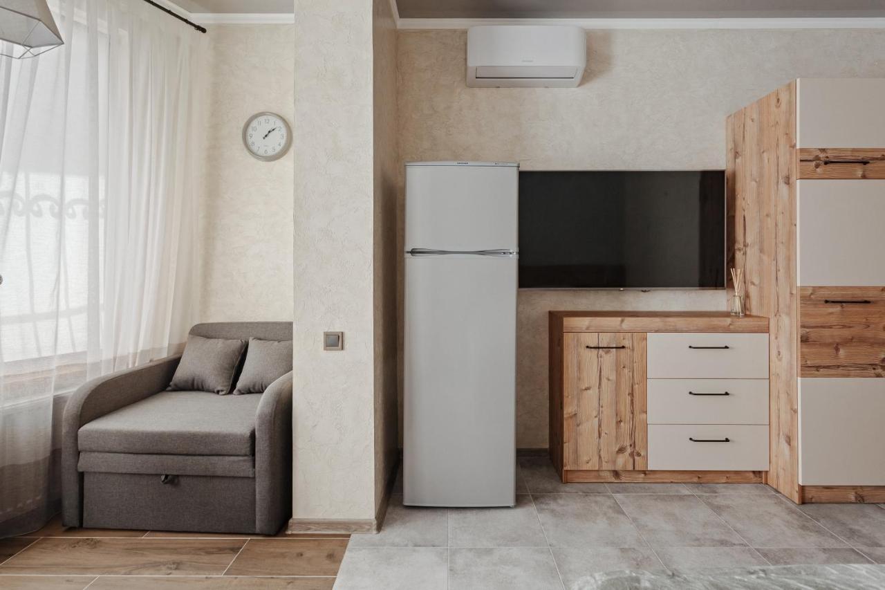 Yudgi - Home Hotel Csornomorszk Kültér fotó