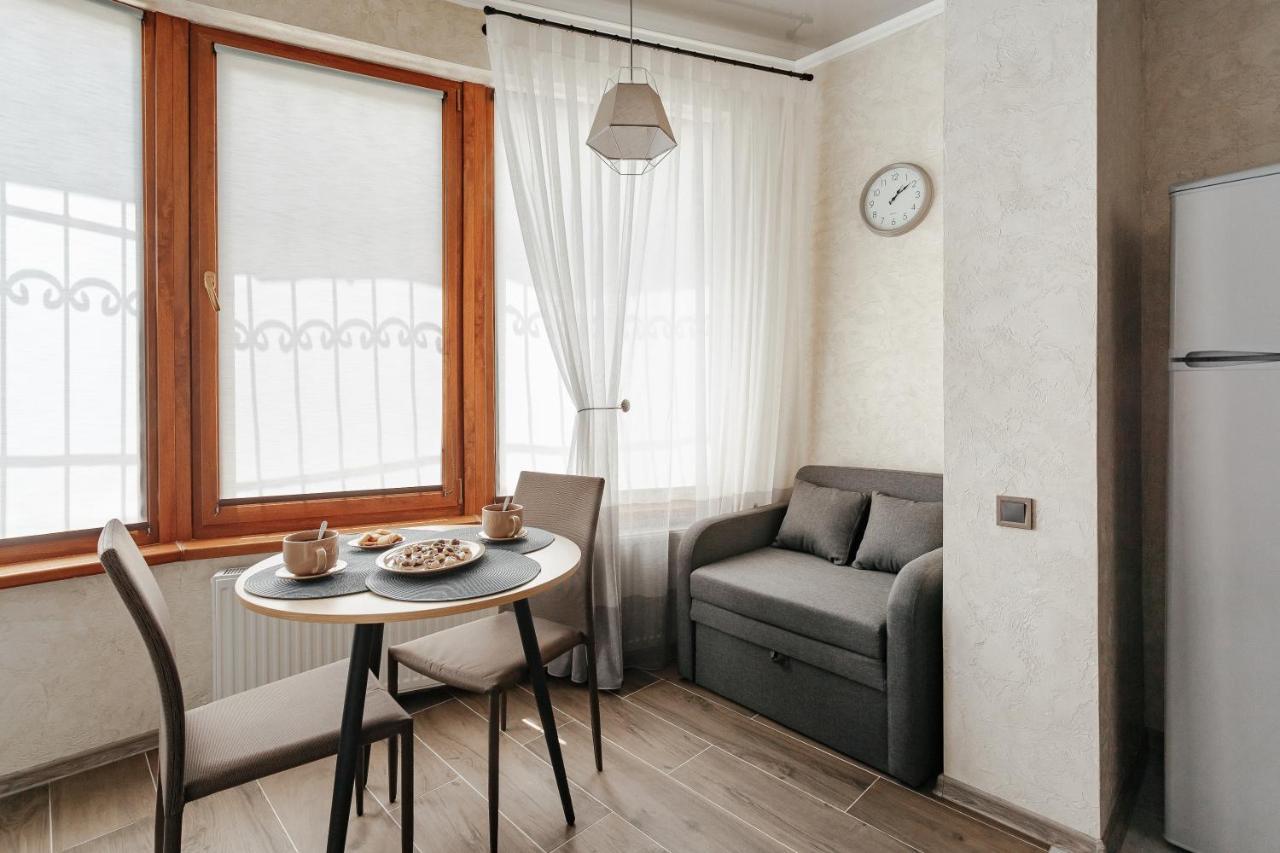 Yudgi - Home Hotel Csornomorszk Kültér fotó