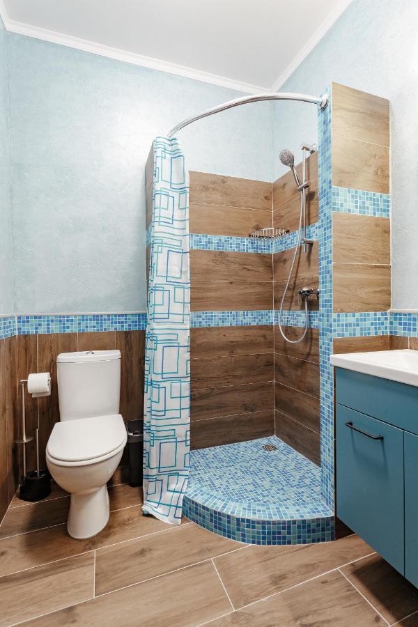 Yudgi - Home Hotel Csornomorszk Kültér fotó
