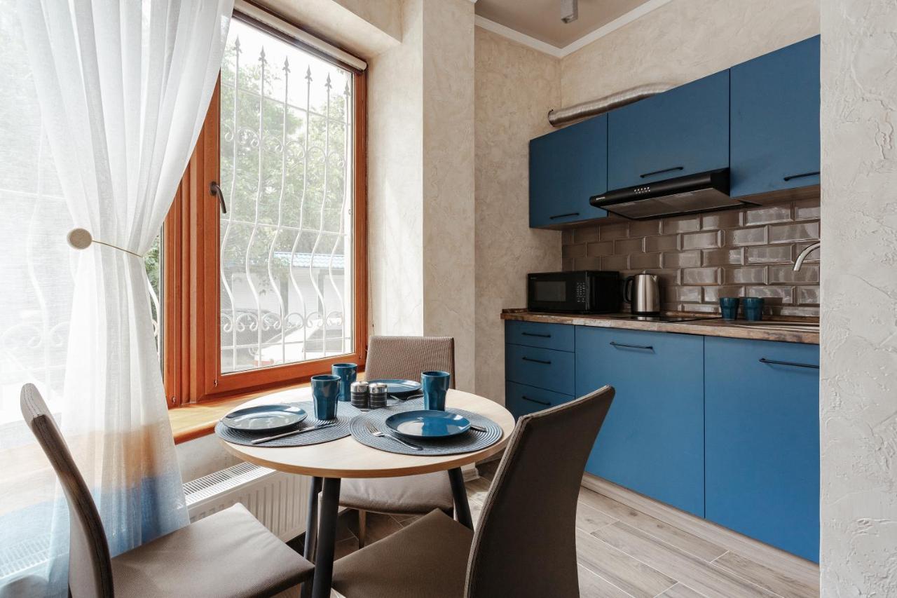 Yudgi - Home Hotel Csornomorszk Kültér fotó